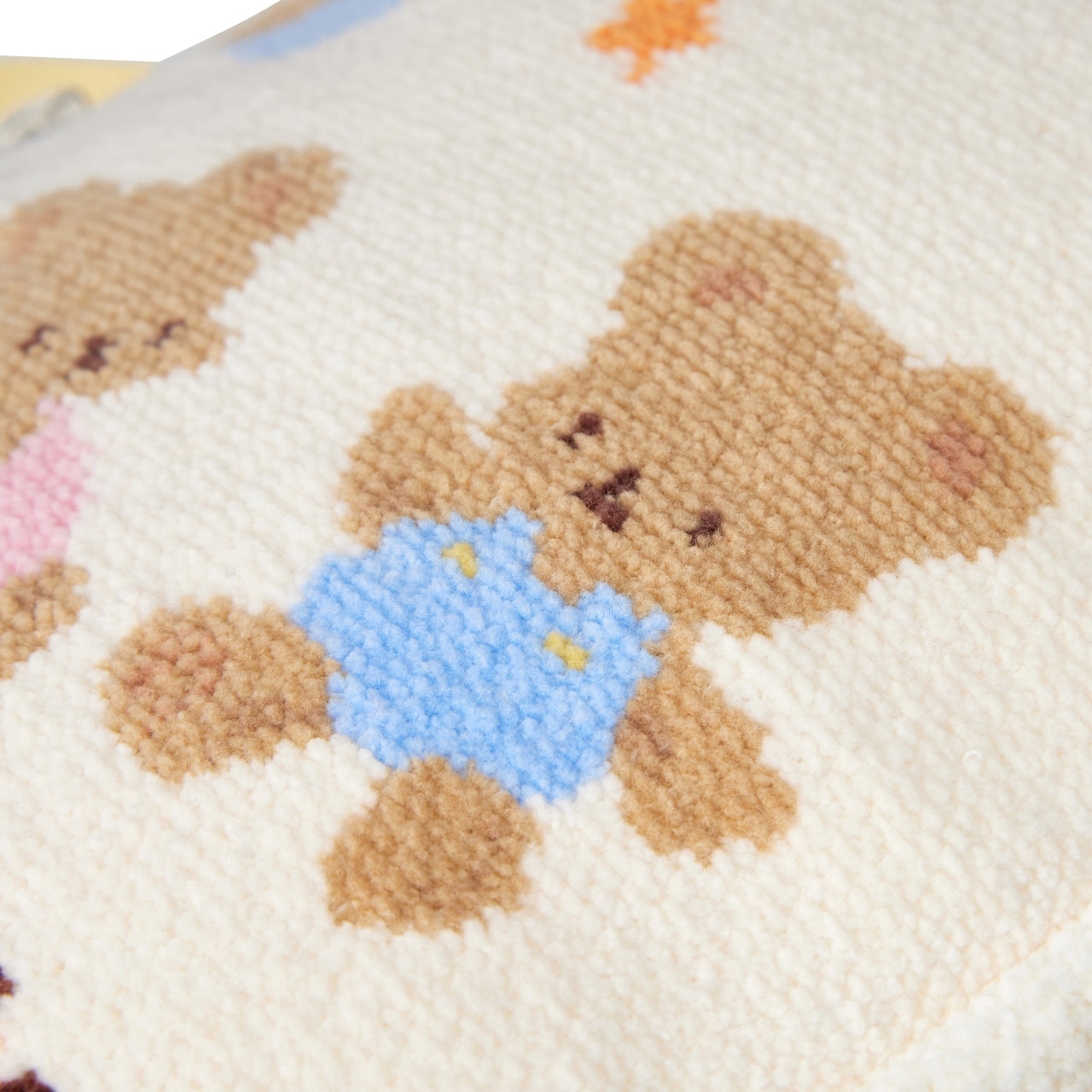 MIKI HOUSE Bear Chenille Nappy Pouch